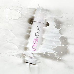 Huda Beauty Glow Coco Hydrating Mist